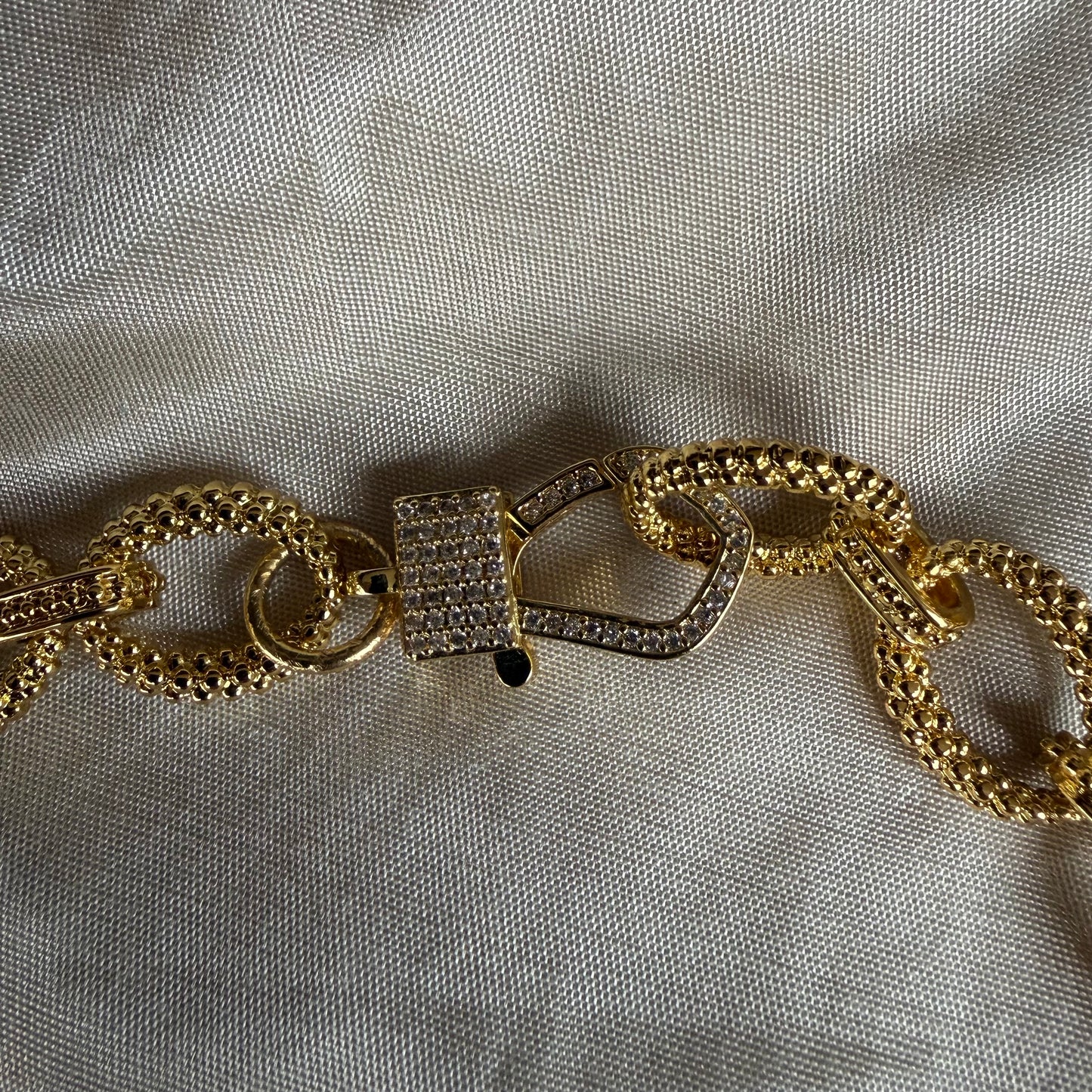 Collar Encantos del Mar • Lazo Dorado & Peces Turquesa