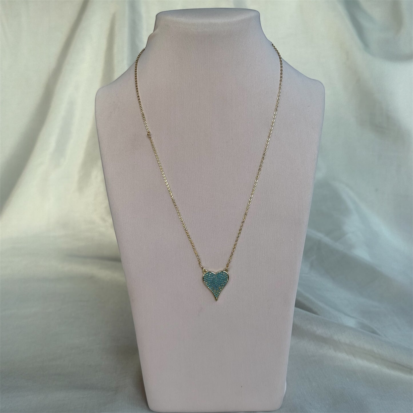 Collar Corazón Turquesa Brillante