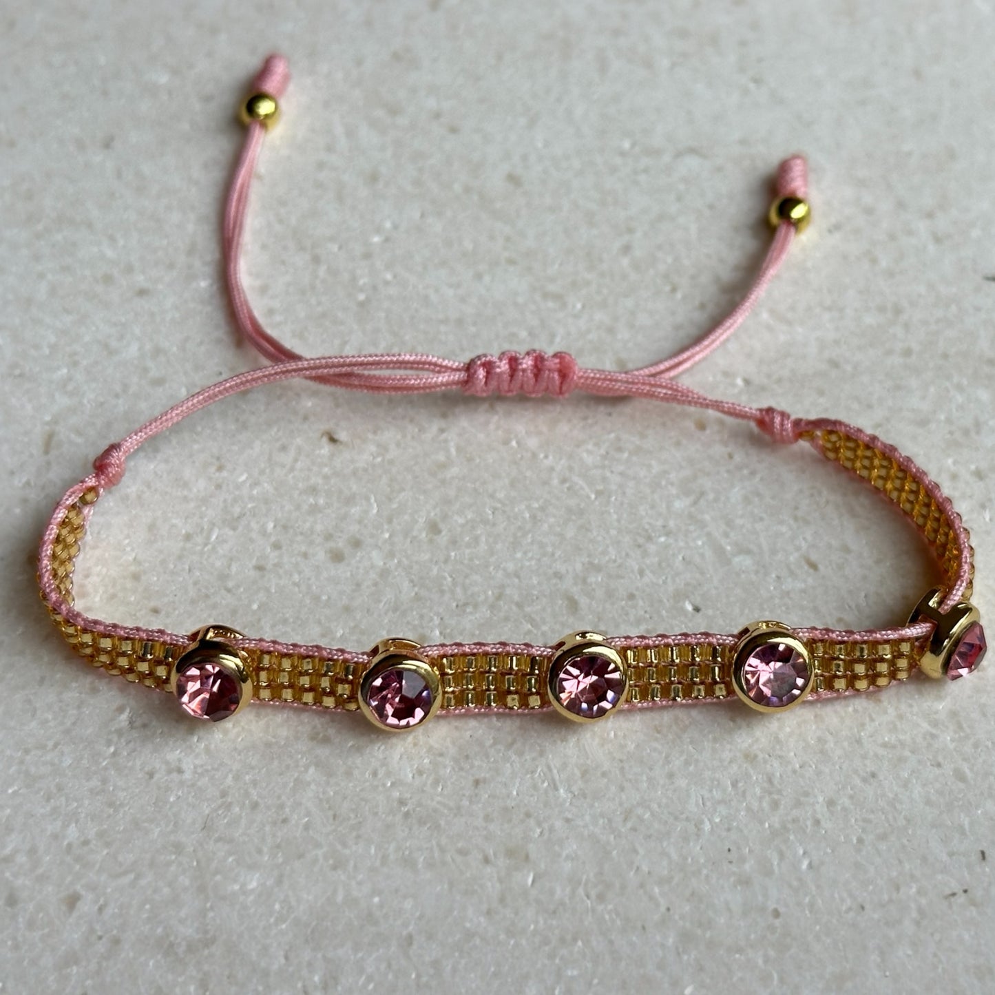 Miyuki beige cristales rosa