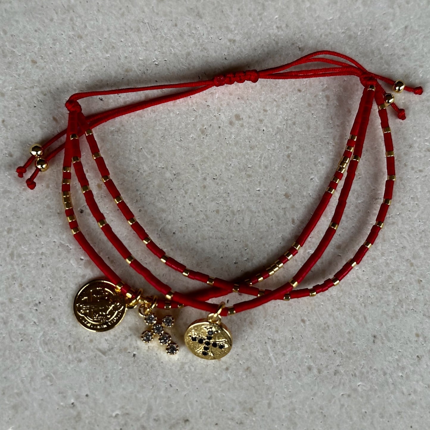 Pulsera de protección miyuki san benito/cruces