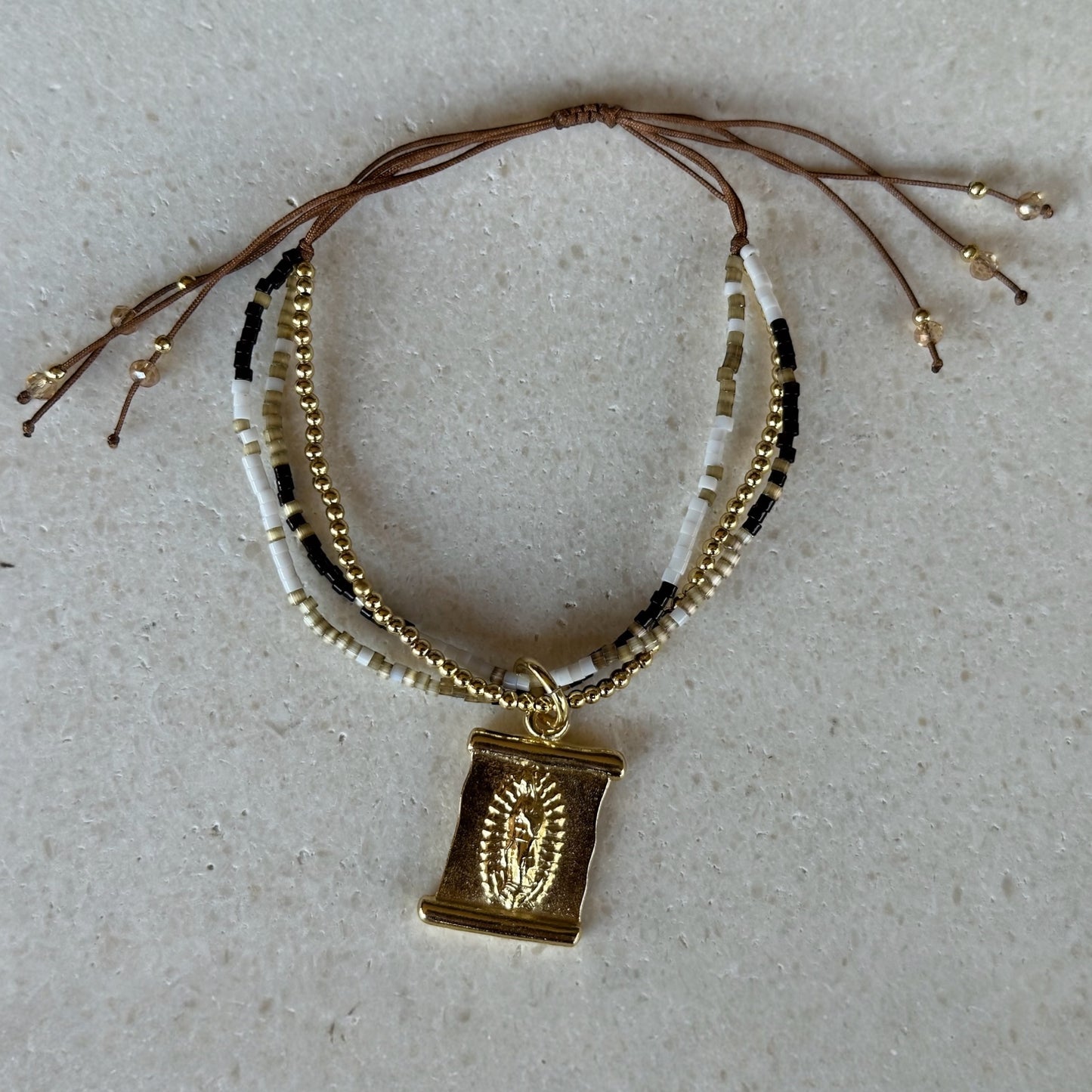 Pulsera religiosa triple/virgen