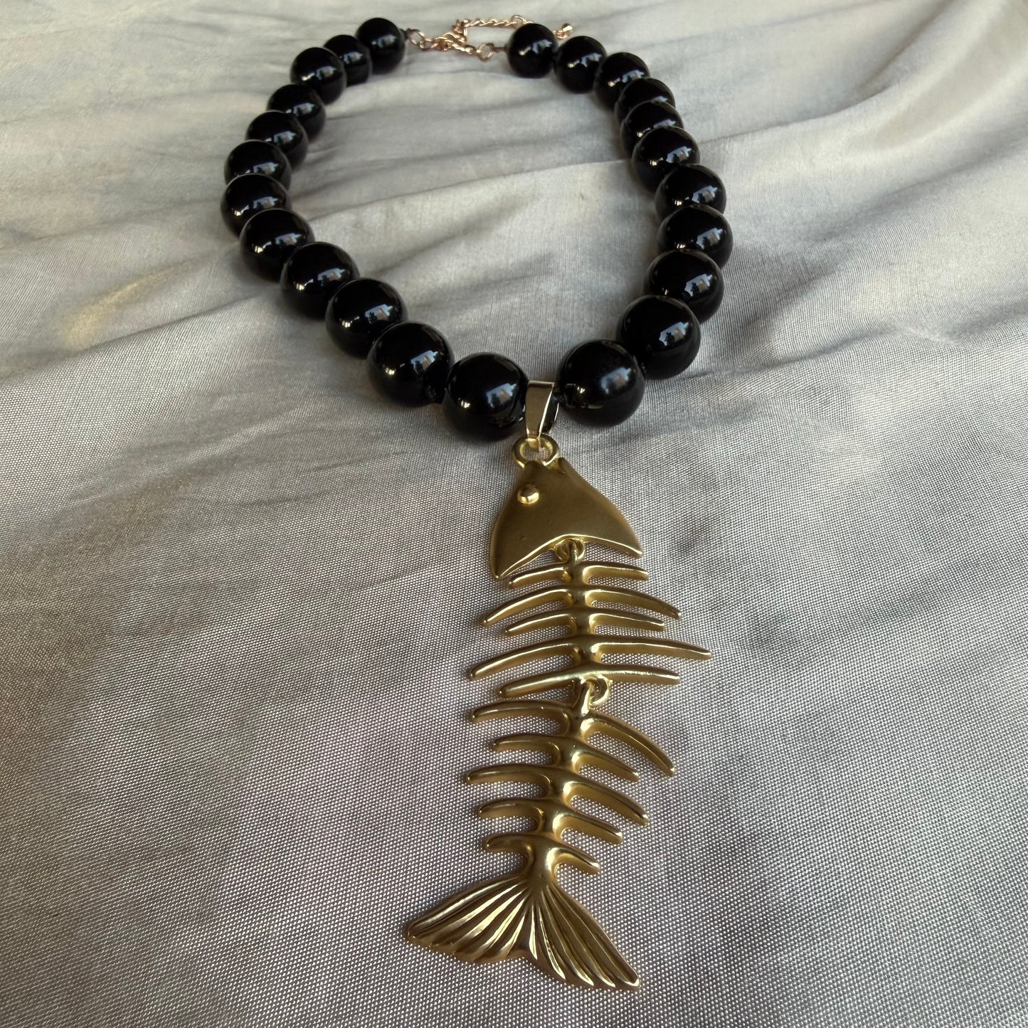 Collar Blacky Espina Dorada