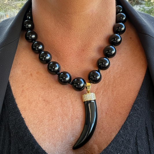Collar Colmillo Onix