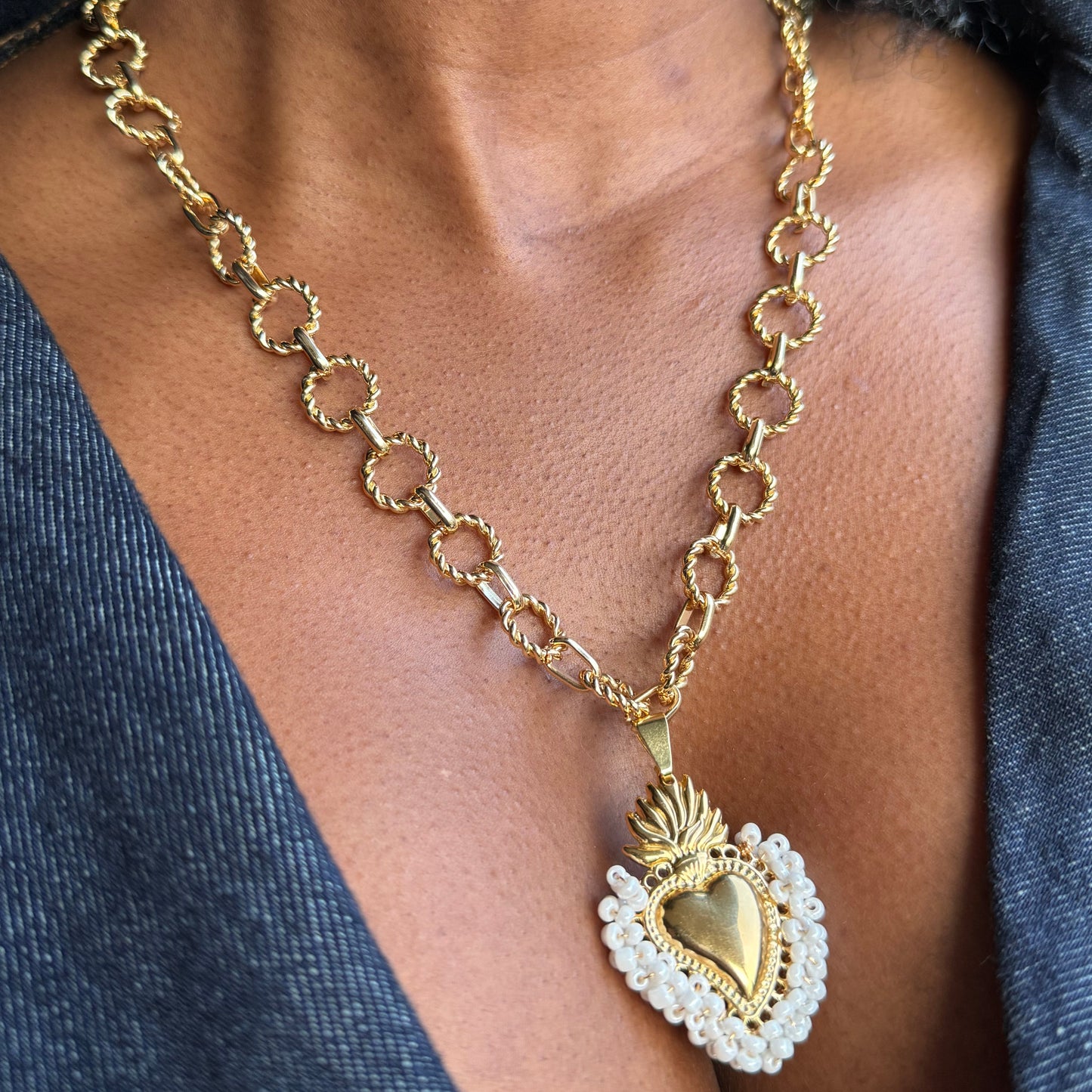 Collar Cadena Torzal Dorada / Sagrado Corazón