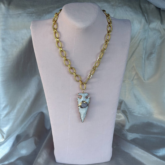 Collar Flecha de Luz • Cuarzo Blanco & Aura Dorada