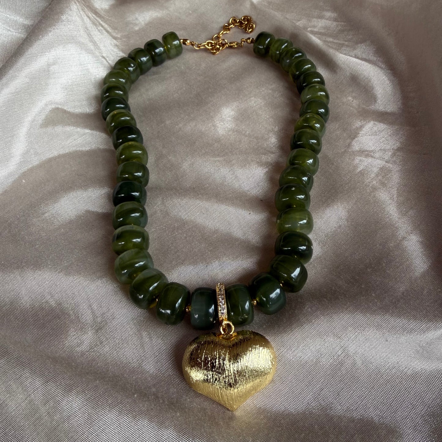 Collar Jade Corazón Dorado