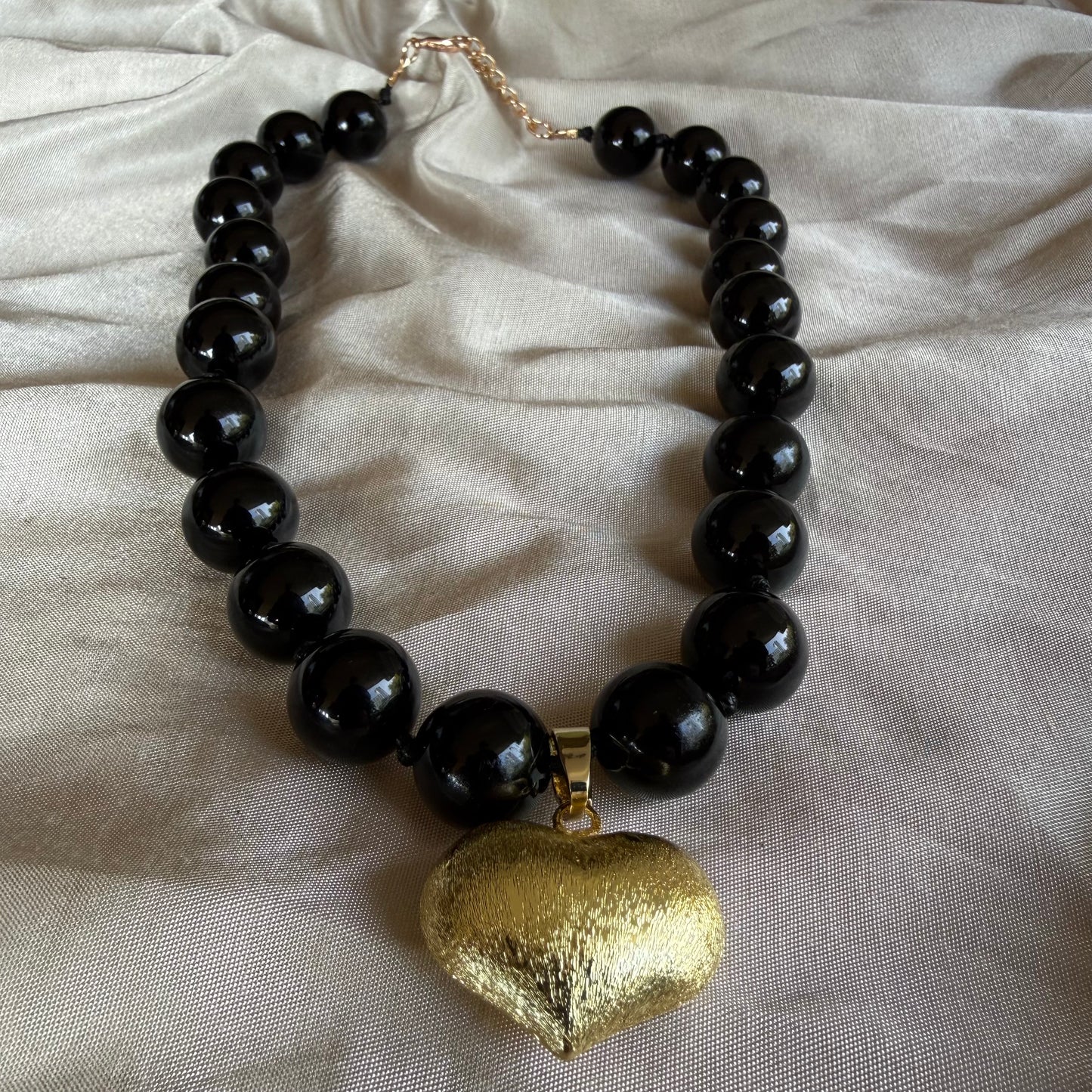 Collar Corazón Nocturno