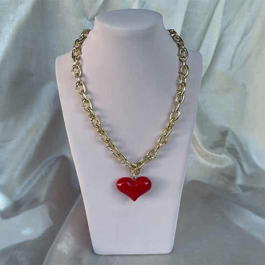 Collar Corazón Carmesí – Edición Especial