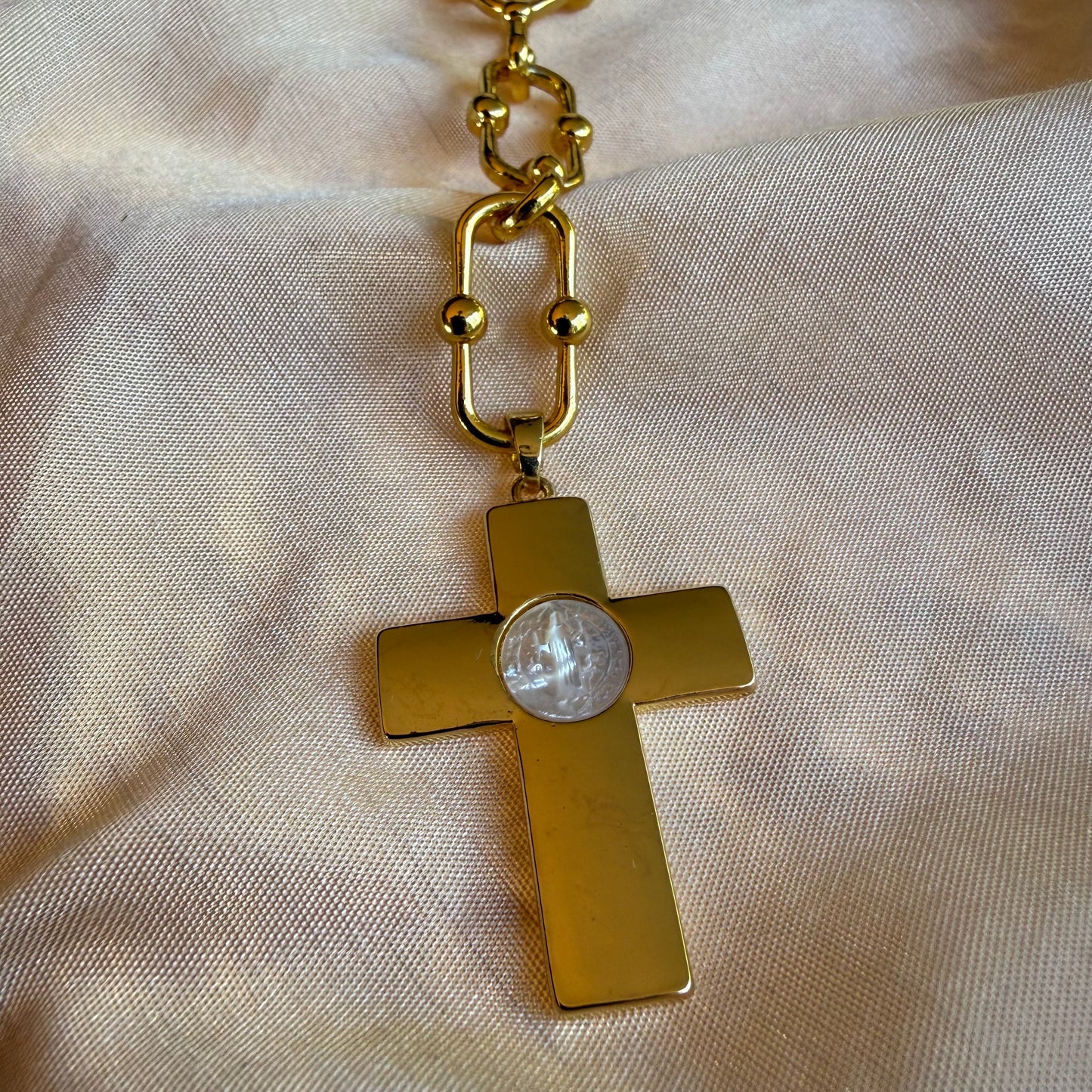 Collar Cruz Sagrada/50 cms