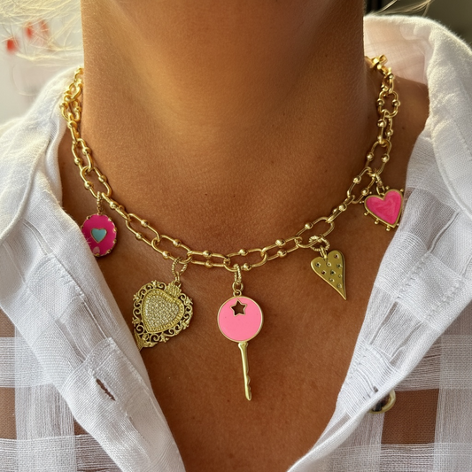 Collar Charm Love · Rosa Neon