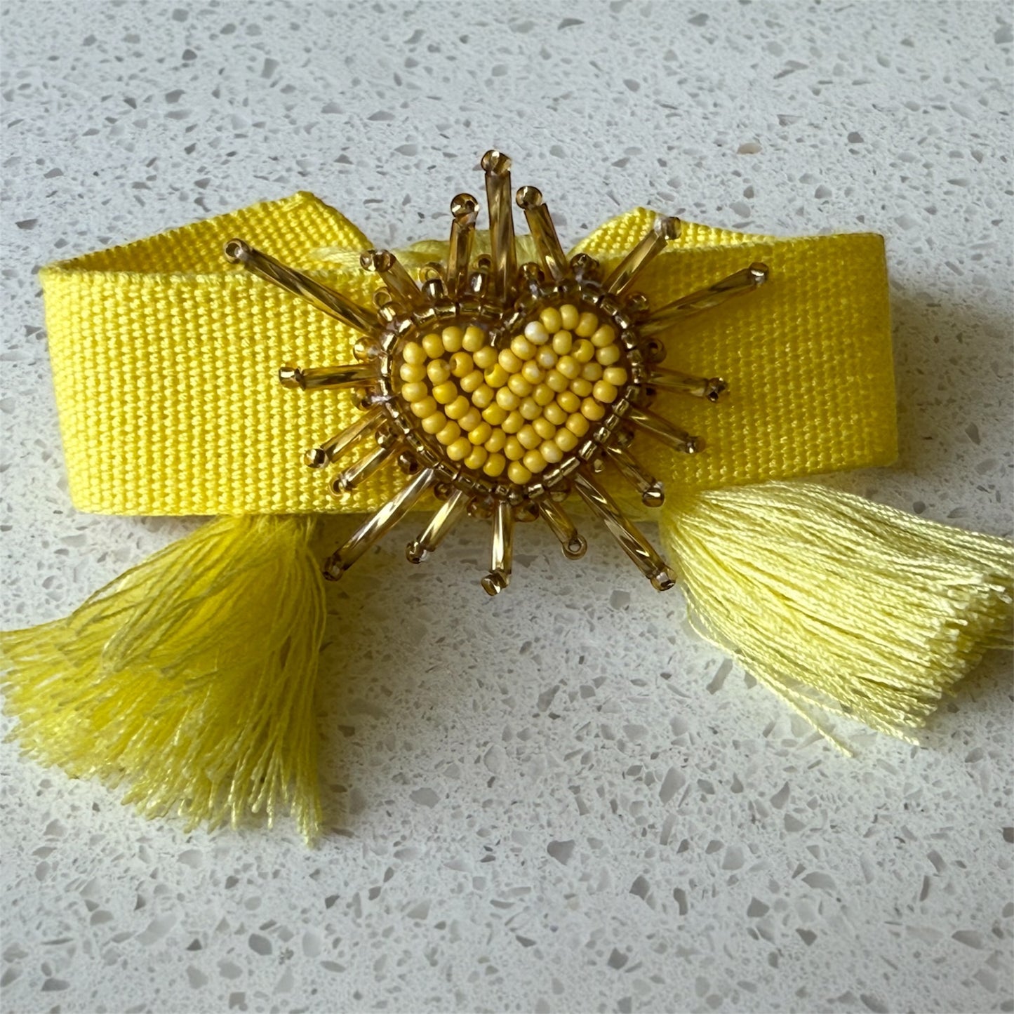 Pulseras tejidas corazón amarilla/naranja