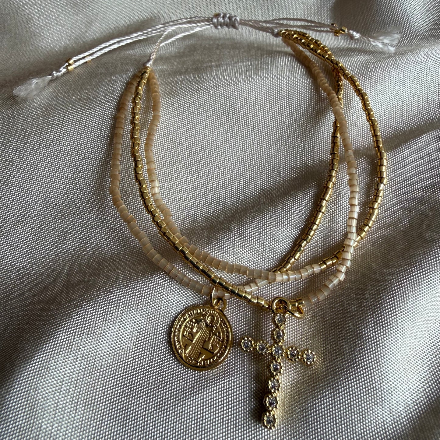 Set Pulseras de Protección Fe Dorada