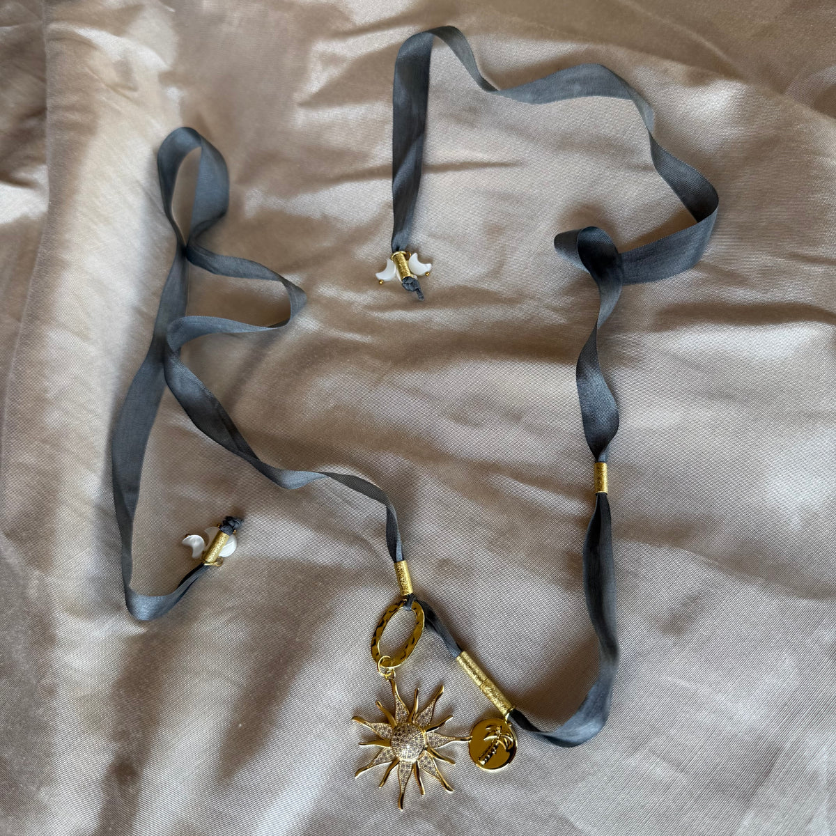 Choker de seda Sol Primaveral