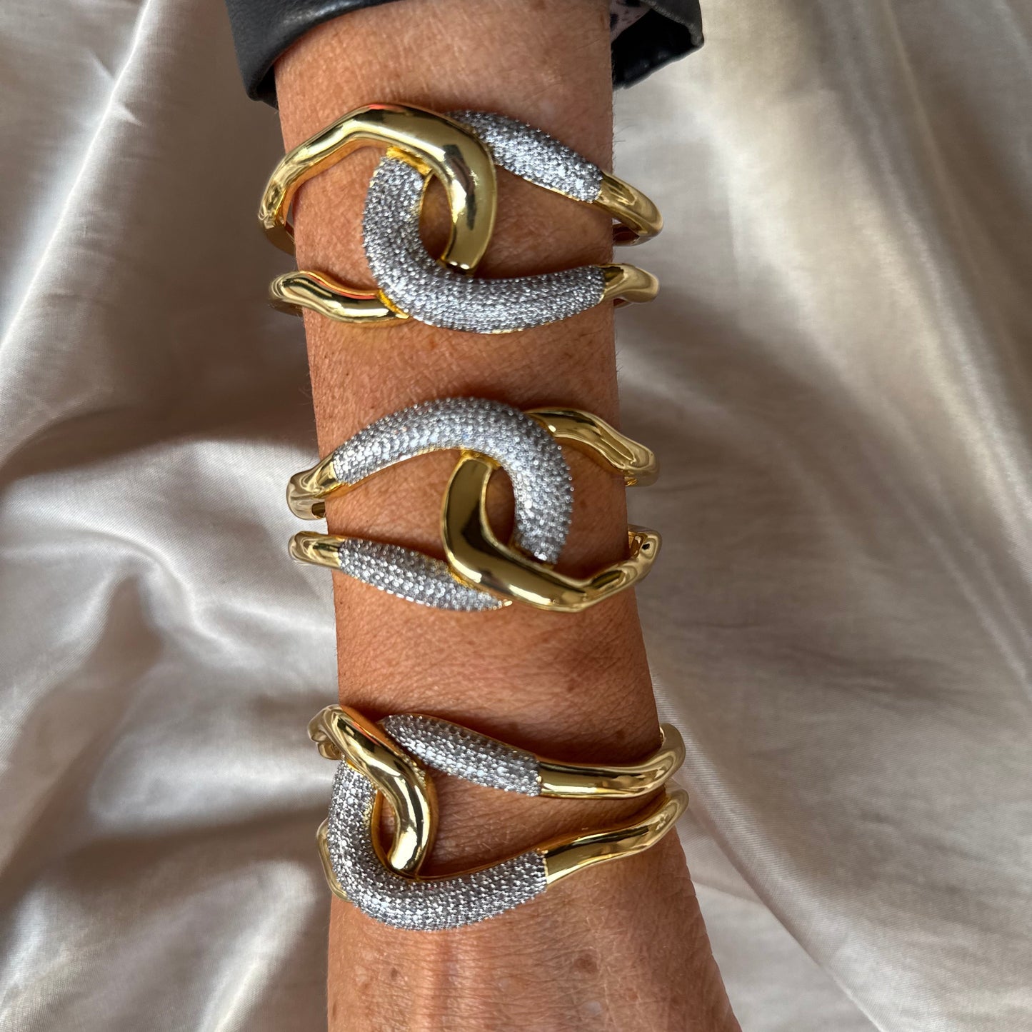 Brazalete Nudo de Luz